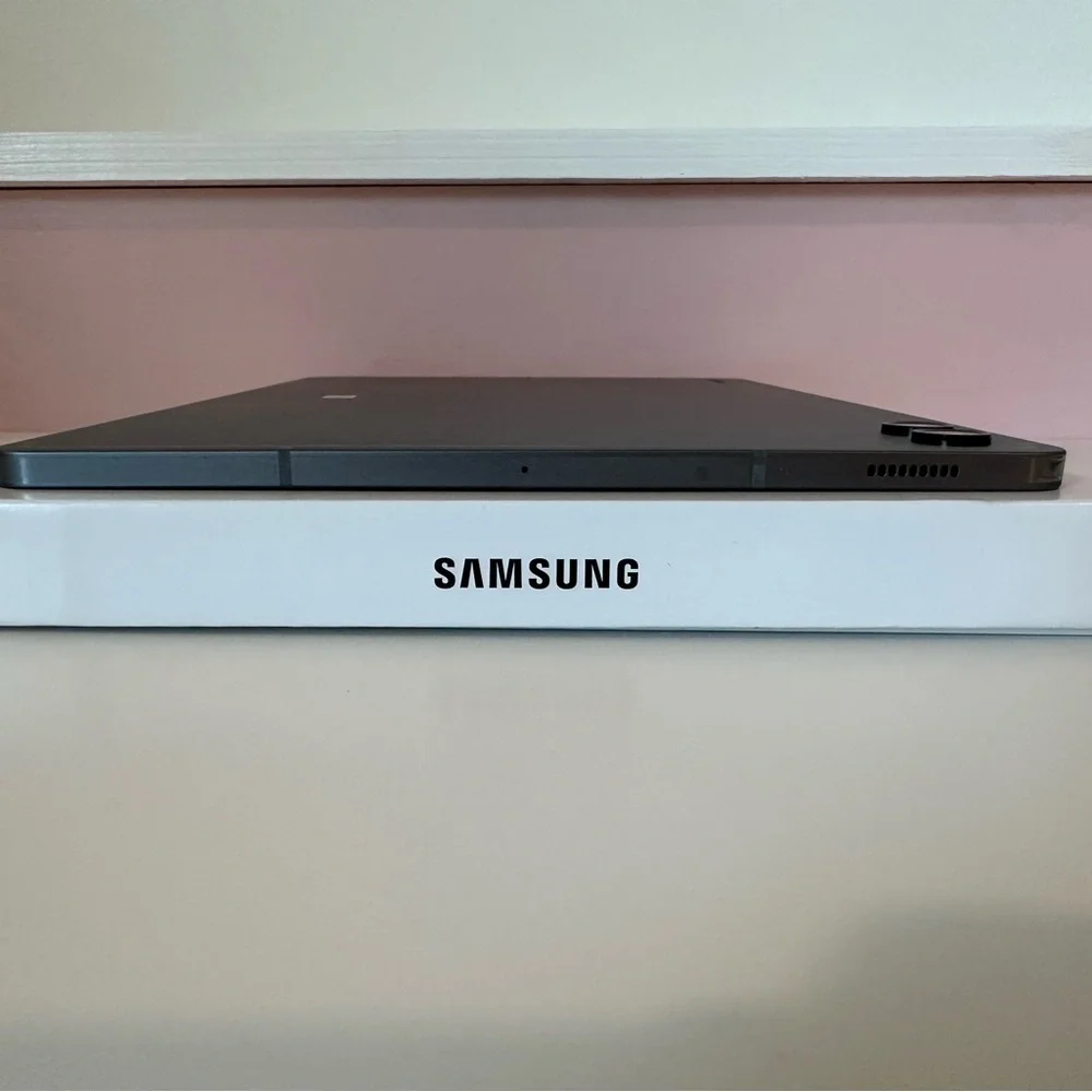 Samsung Galaxy Tab S9 FE+ 12.4” Tablet - Gray